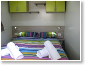 mobile-home-union-lido-bedroom